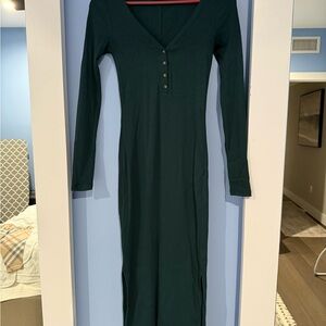 Old Navy Dark Green Long Sleeve Dress